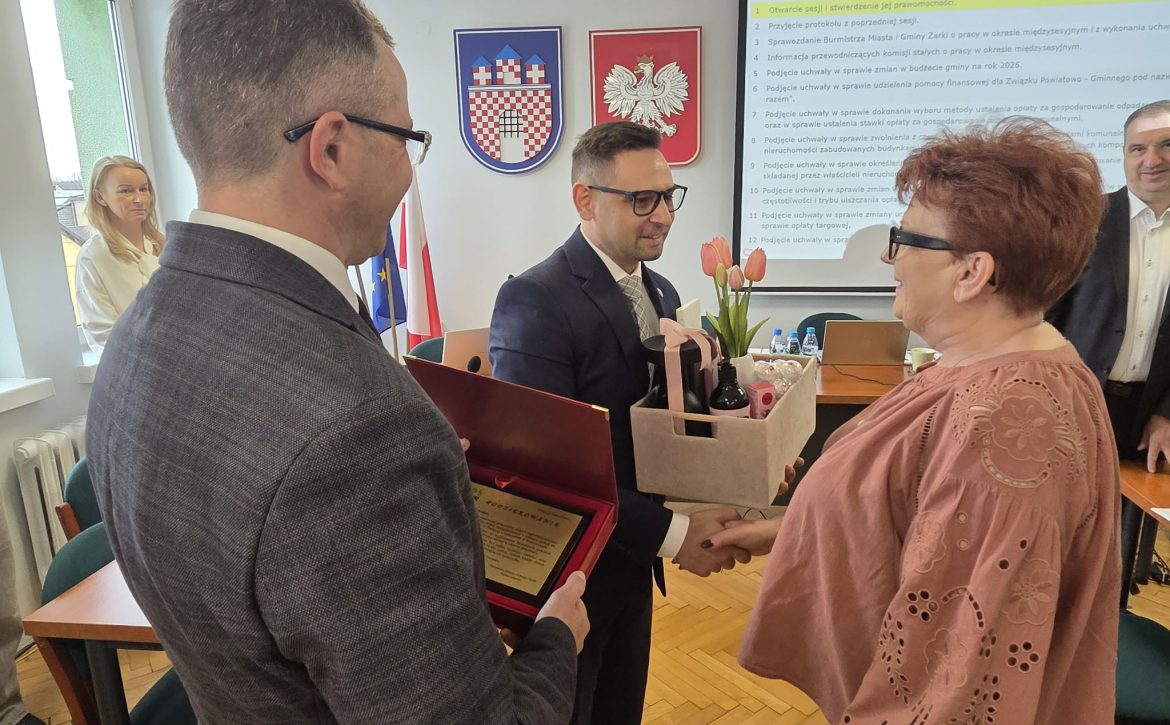 Na emeryturę odeszła Lidia Szczepankiewicz – wieloletnia dyrektor Przedszkola Publicznego w Żarkach i oddziału w Kotowicach. ❤️